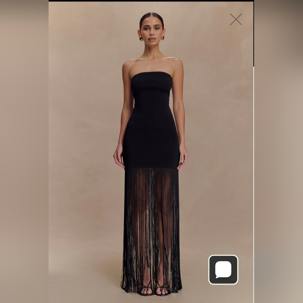 Meshki Elegant Black Strapless Dress